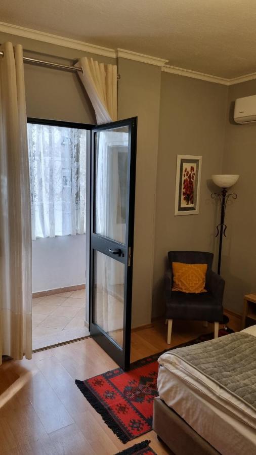 Ciak Apartment 2 Tiranë Ngoại thất bức ảnh